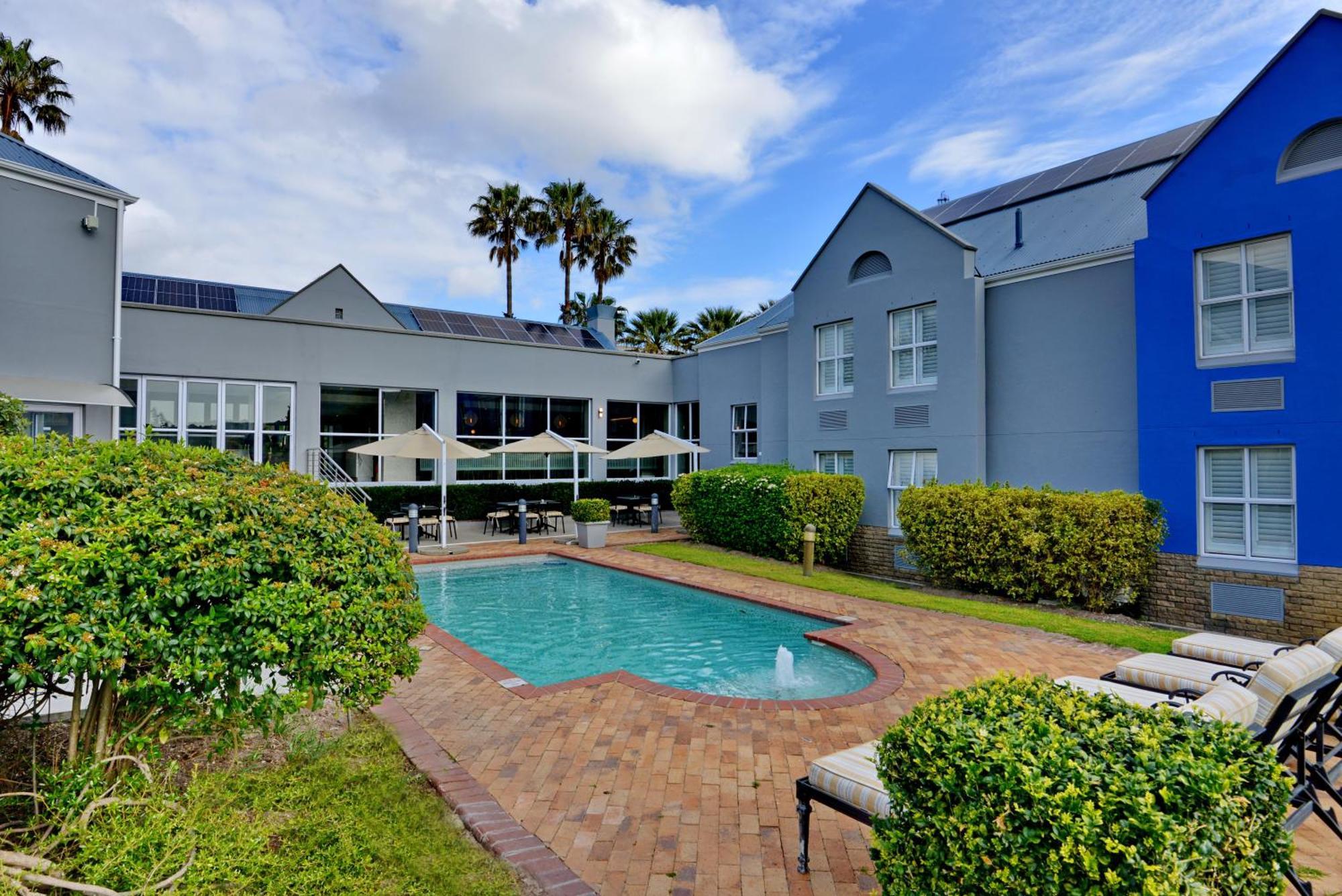 Town Lodge Bellville Exterior photo
